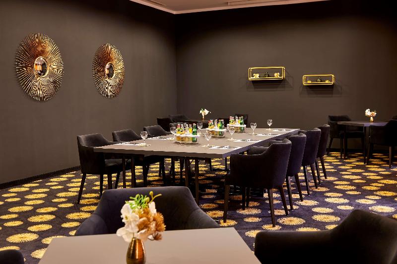 Das Carls Hotel Düsseldorf - Toplantı