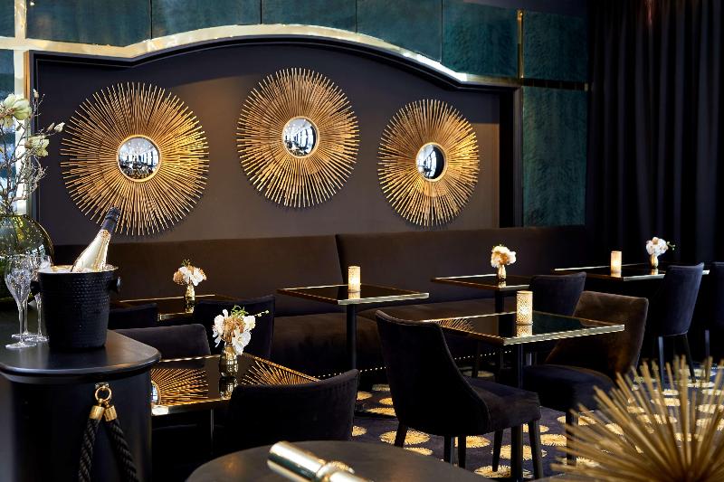 Das Carls Hotel Düsseldorf - Genel