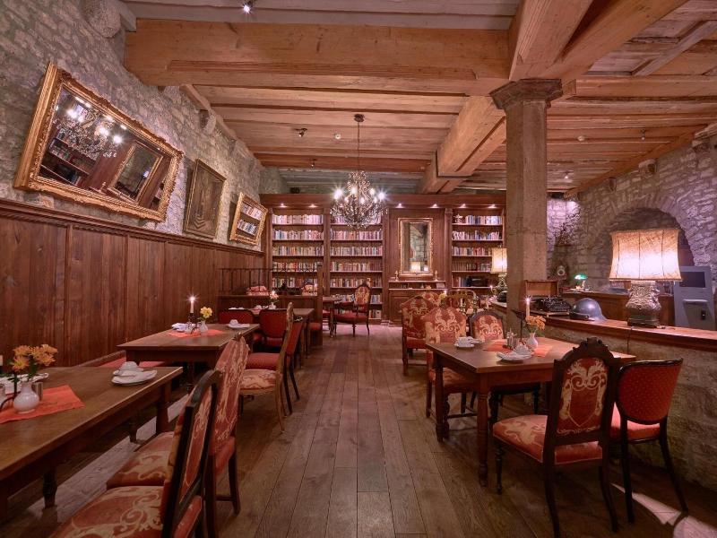 Historik Hotel Gotisches Haus - Restoran