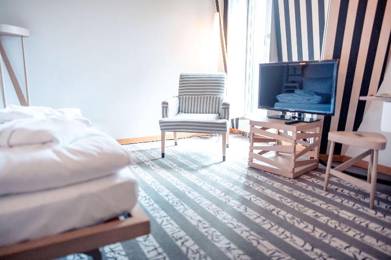 Hotel Bleibtreu Berlin by Golden Tulip - Oda