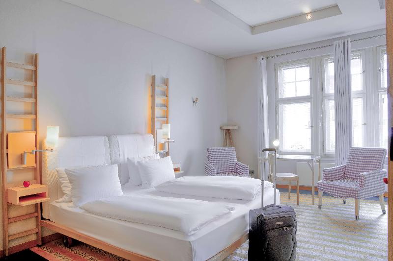 Hotel Bleibtreu Berlin by Golden Tulip - Oda