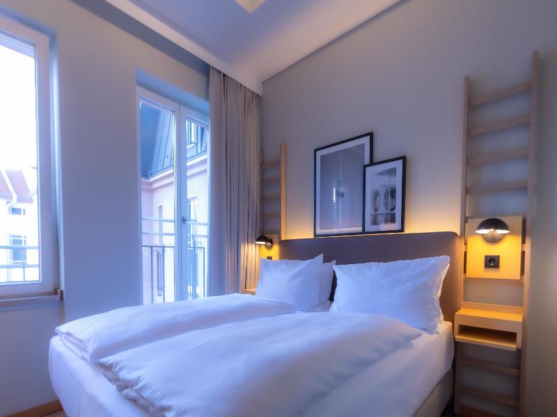 Hotel Bleibtreu Berlin by Golden Tulip - Oda