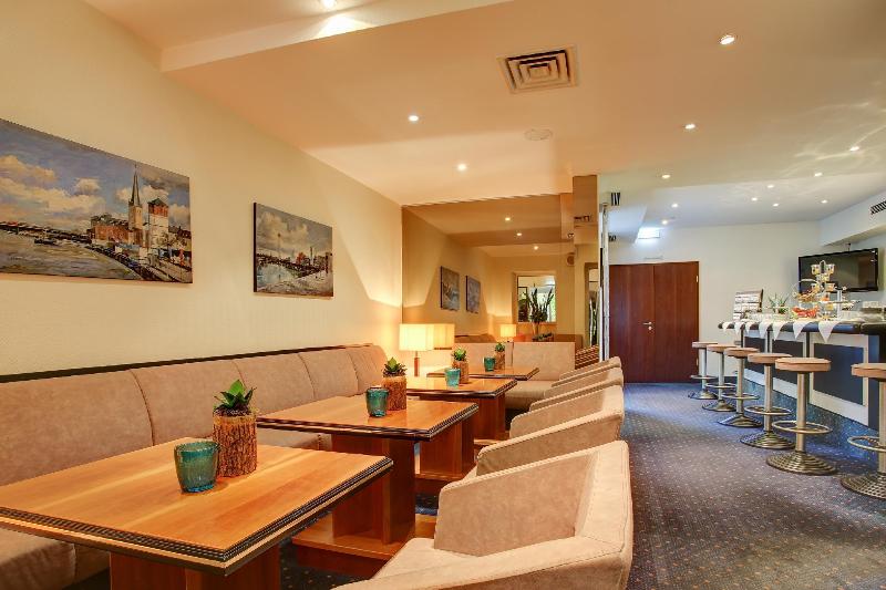 Trip Inn Hotel Esplanade - Lobi