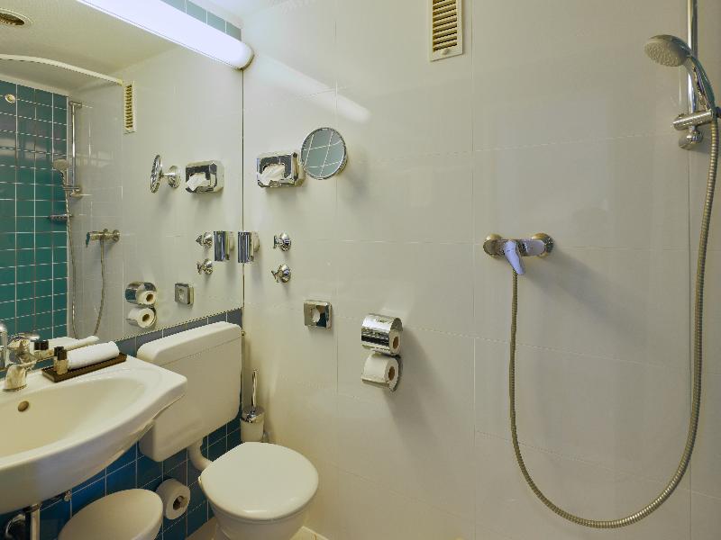 Trip Inn Hotel Esplanade - Oda