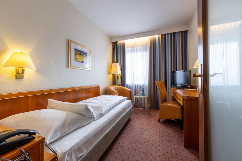 Trip Inn Hotel Esplanade - Oda
