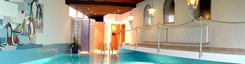 Hotel Roter Hahn garni - Genel