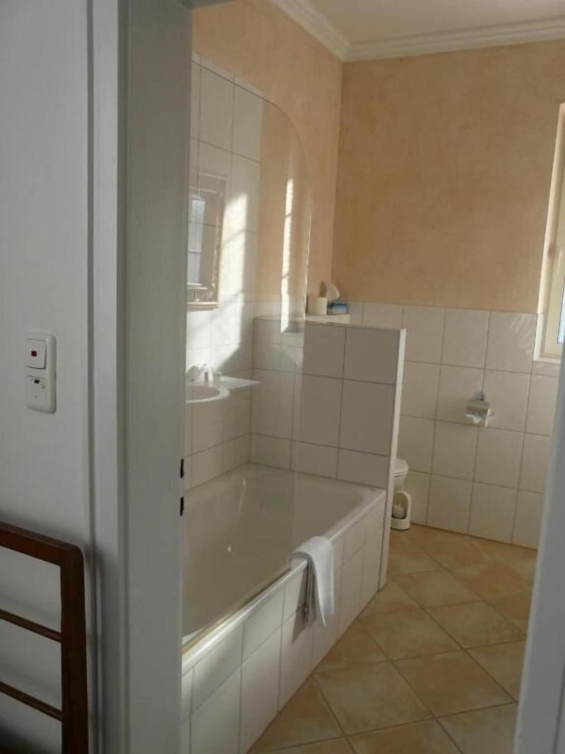 Hotel Roter Hahn garni - Oda