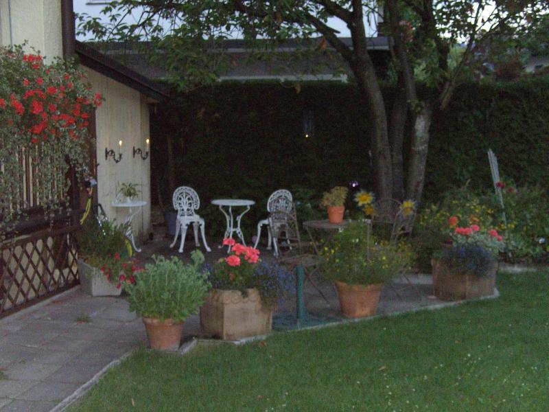 Hotel Roter Hahn garni - Teras
