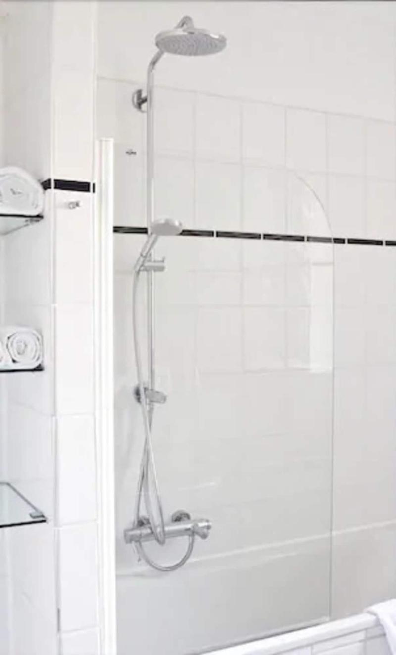 Buchholz Downtown Hotel - Oda