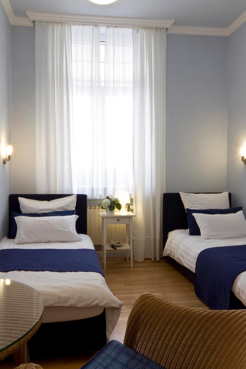 Buchholz Downtown Hotel - Oda