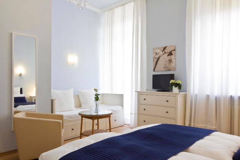 Buchholz Downtown Hotel - Oda