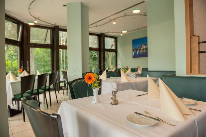 ACHAT Hotel Regensburg im Park - Restoran