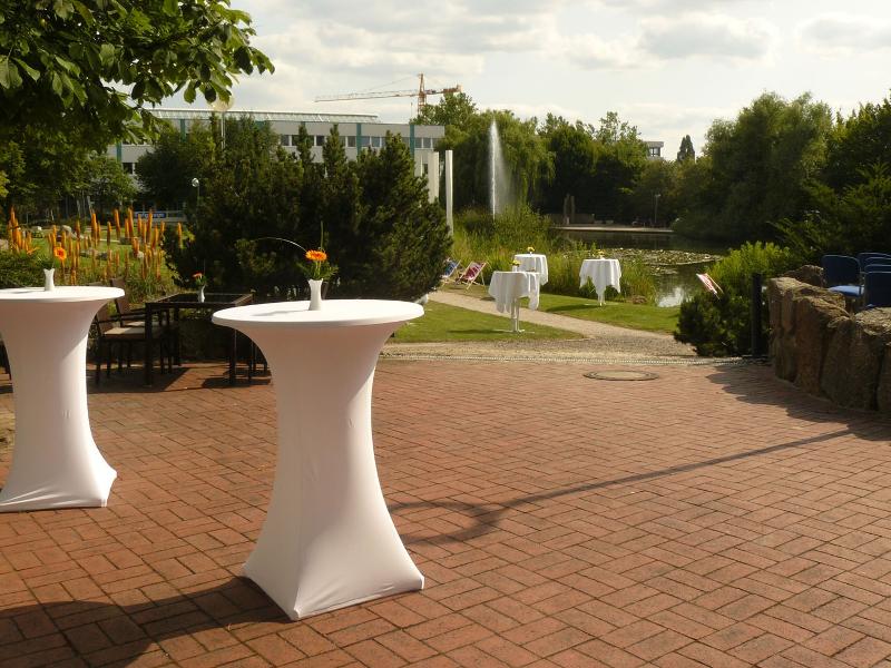 ACHAT Hotel Regensburg im Park - Teras
