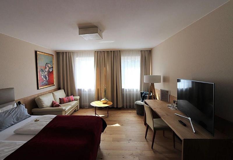 Maxhotel - Oda