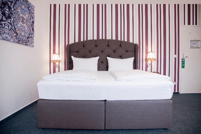 Hotel Les Nations - Oda
