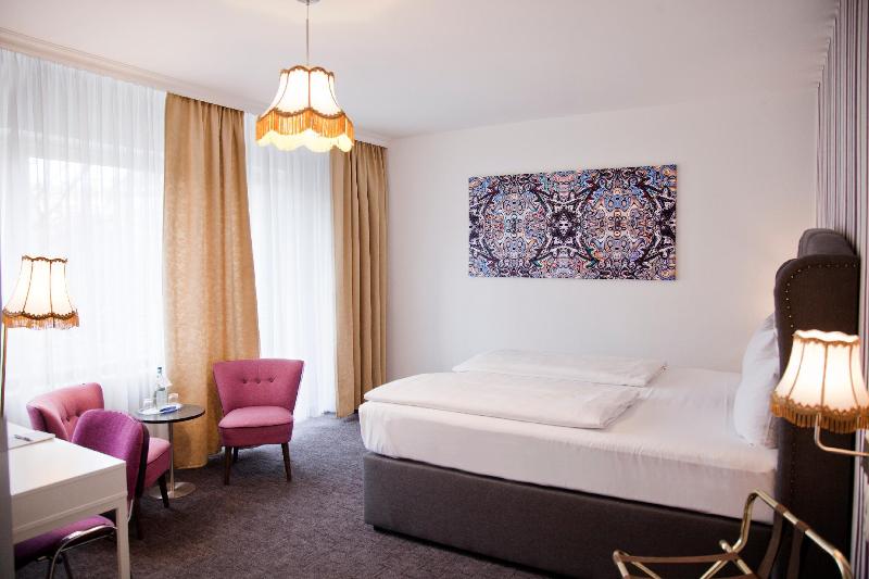 Hotel Les Nations - Oda