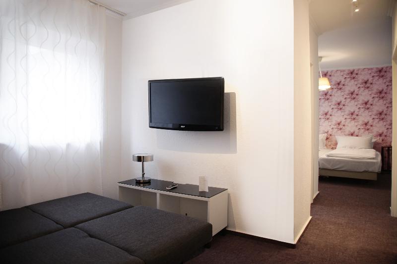 Hotel Les Nations - Oda