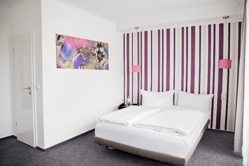 Hotel Les Nations - Oda