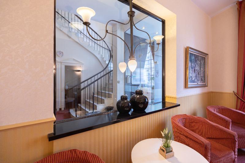 Hotel Bremer Haus - Lobi