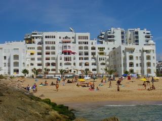 Atlantida Apartments fotoÄŸrafÄ±