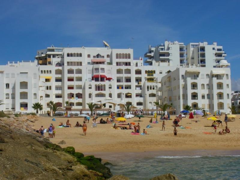 Atlantida Apartments - Genel