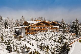 Hotel Lärchenhof Natur &Spa Hotel Seefeld in Tirol fotoÄŸrafÄ±