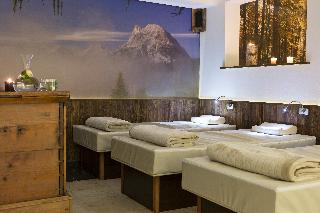 Hotel Lärchenhof Natur &Spa Hotel Seefeld in Tirol fotoÄŸrafÄ±