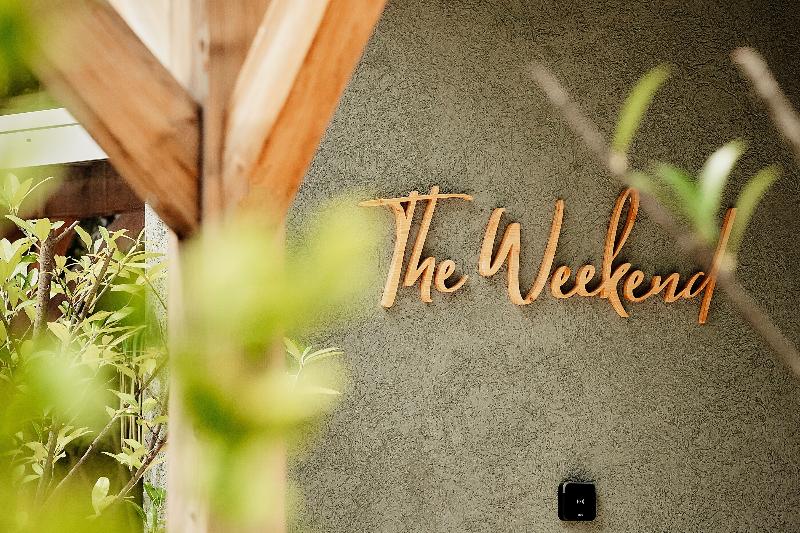The Weekend Hotel - Genel