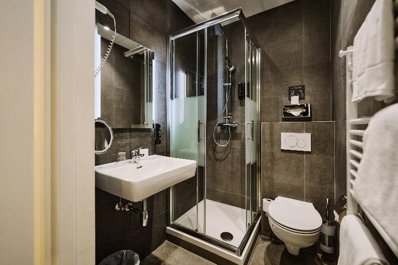 The Weekend Hotel - Oda