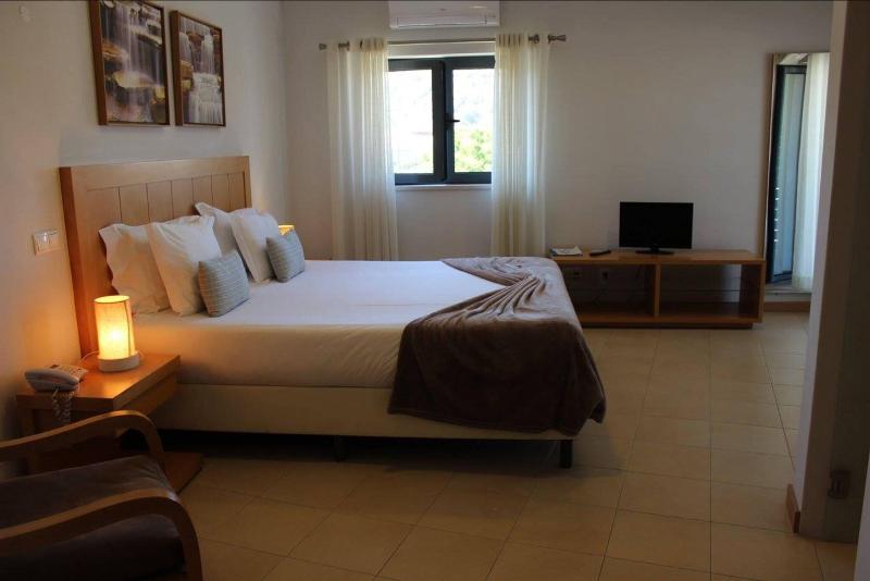 Vicentina Hotel - Oda