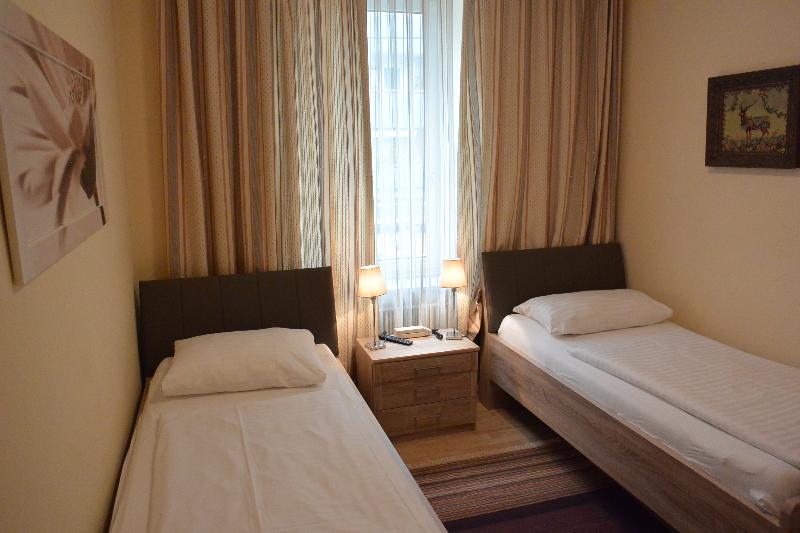 Hotel-Pension Adlerhof - Oda