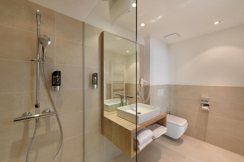 Hotel Krone 1512 - Oda