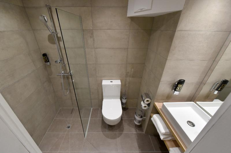 Hotel Krone 1512 - Oda