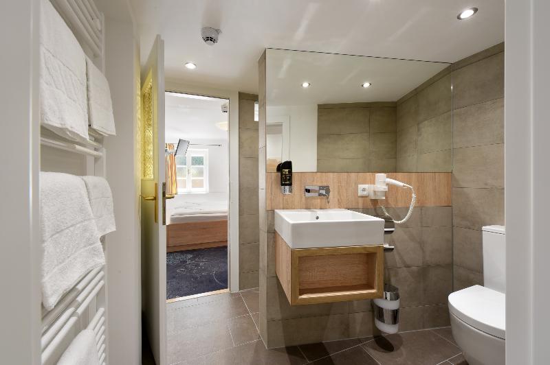 Hotel Krone 1512 - Oda