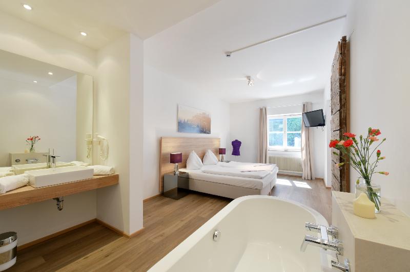 Hotel Krone 1512 - Oda