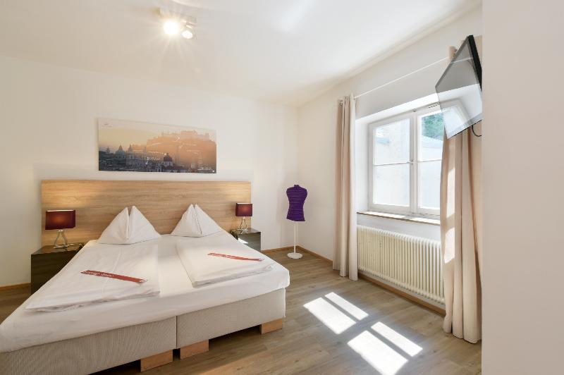Hotel Krone 1512 - Oda