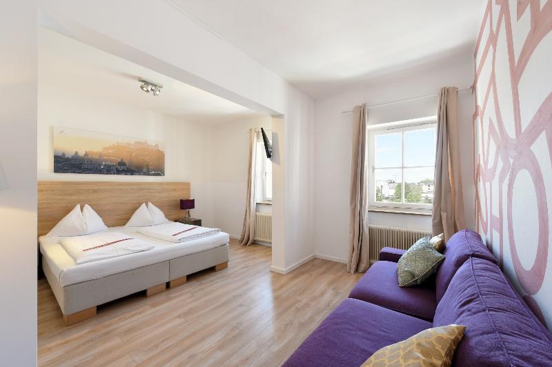 Hotel Krone 1512 - Oda