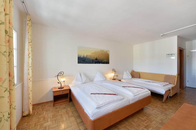 Hotel Krone 1512 - Oda