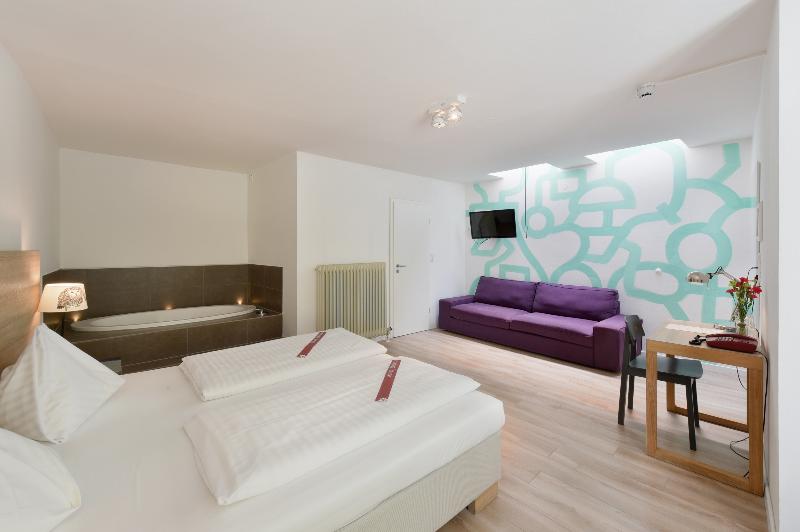 Hotel Krone 1512 - Oda