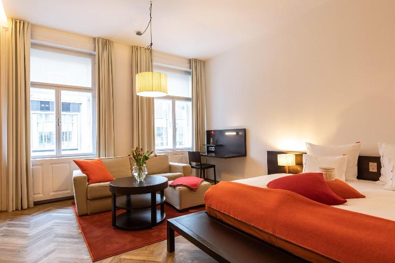 Hollmann  Design & Boutique - Oda