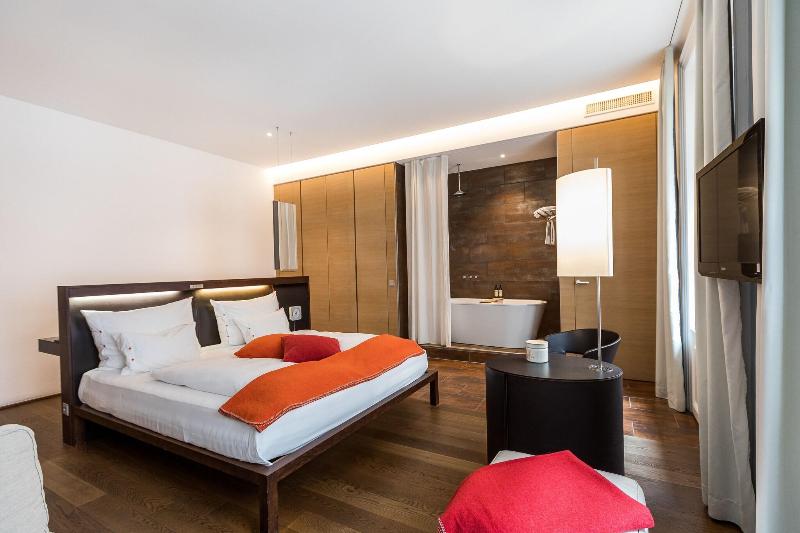 Hollmann  Design & Boutique - Oda