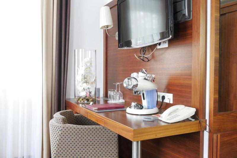 Austria Classic Hotel Holle - Oda