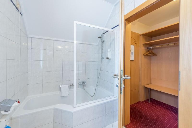 Austria Classic Hotel Holle - Oda