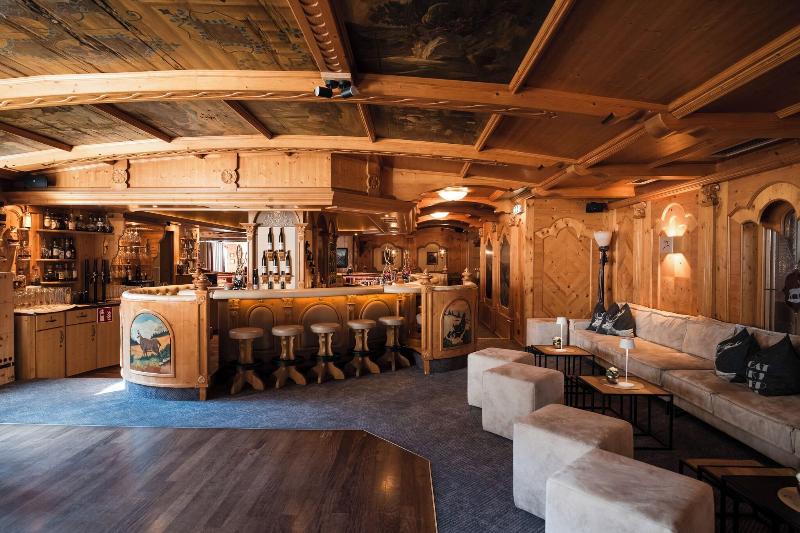 Relais & Chateaux Spa Hotel Jagdhof - Bar