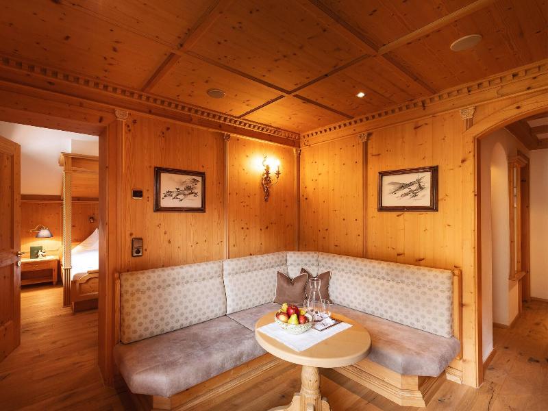Relais & Chateaux Spa Hotel Jagdhof - Oda
