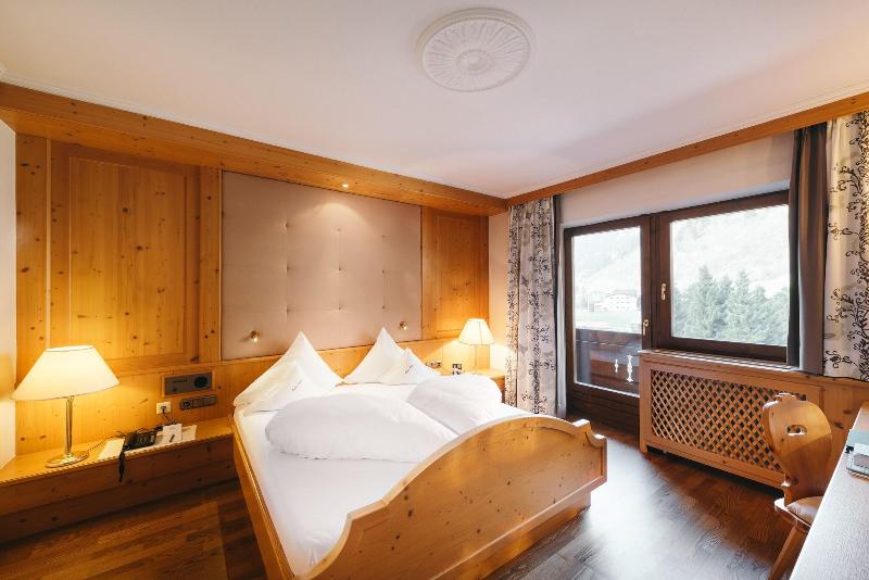 Relais & Chateaux Spa Hotel Jagdhof - Oda