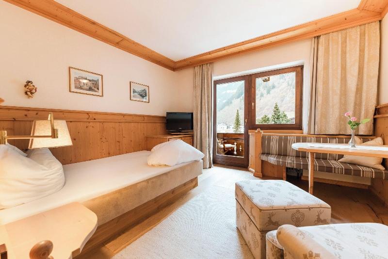 Relais & Chateaux Spa Hotel Jagdhof - Oda