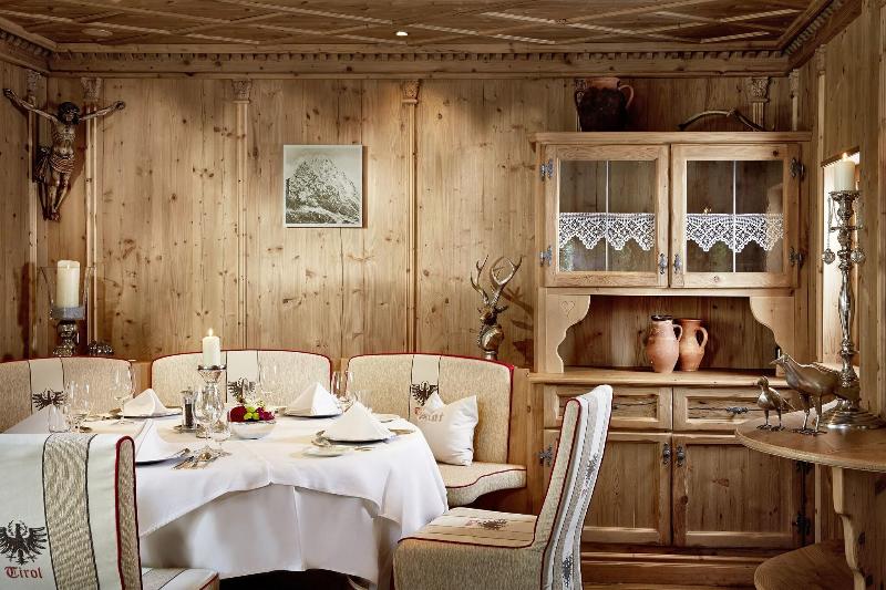 Relais & Chateaux Spa Hotel Jagdhof - Restoran