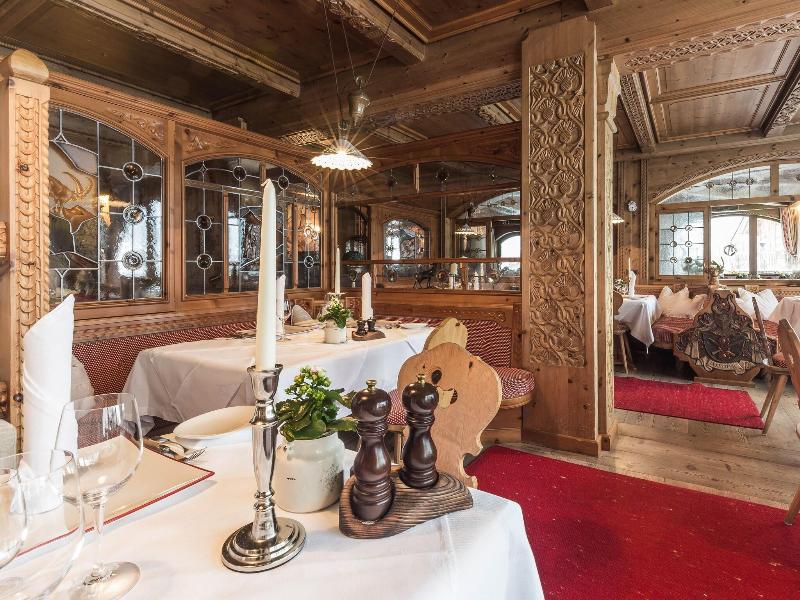 Relais & Chateaux Spa Hotel Jagdhof - Restoran