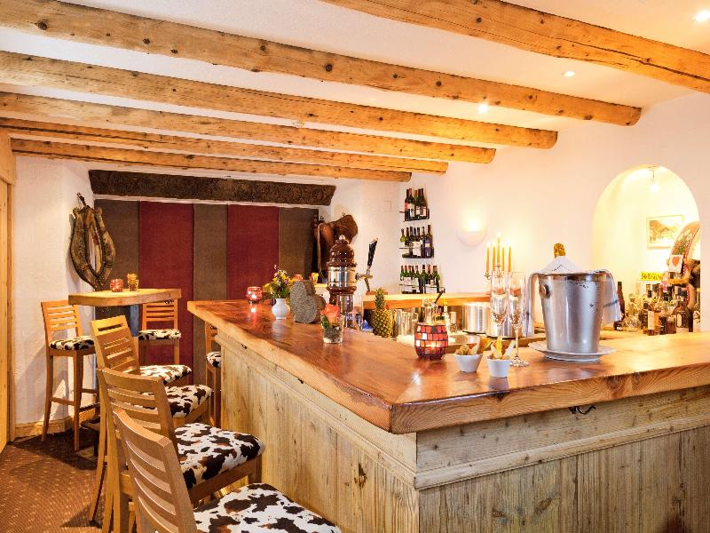 Schweizerhaus Swiss Quality Hotel - Bar